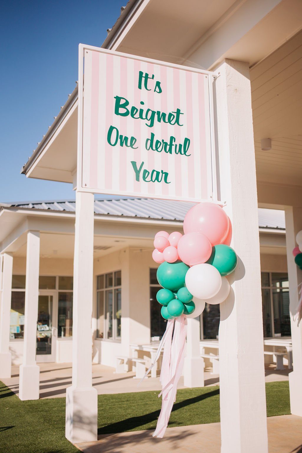 Event design, floral, and signage work by Eclectic Ave. — image 8